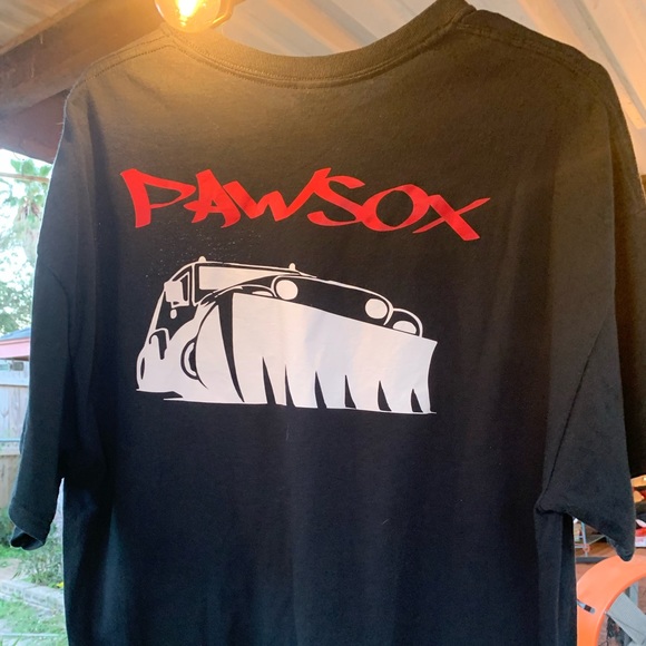 Vintage Gildan Shirt - Picture 3 of 4